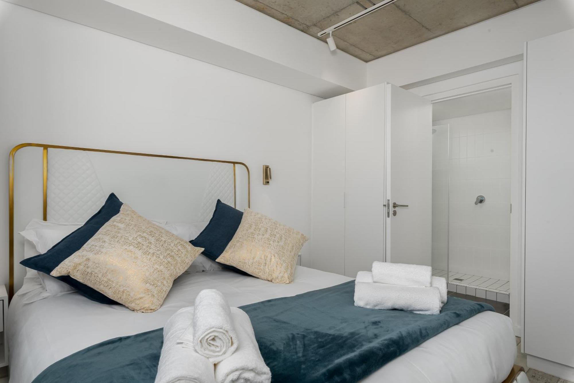 Apartment Modern Penthouse Living Sea Point One26 On M Cape Town